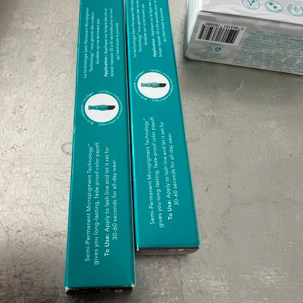 8 piece Thrive Causemetics M23 - Picture 11 of 14